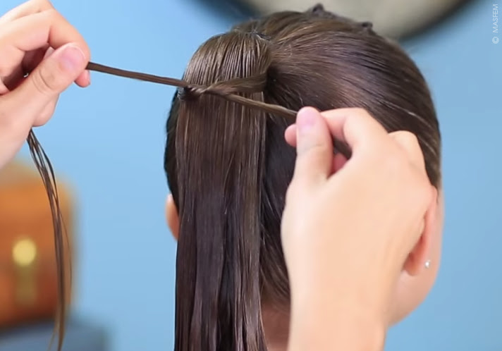 прическа для девочки на длинные волосы видео