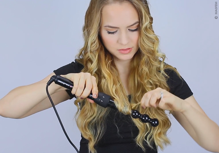  Как накрутить волосы плойкой видео
